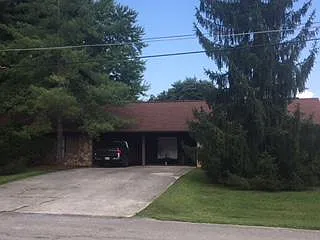 4024 Julian Ave — Photo 3