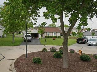 107 Misty Heath Ct, Ballwin, MO 63021