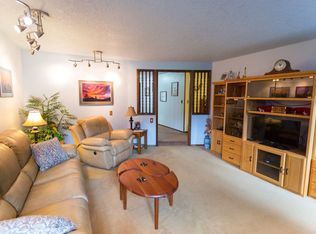 15385 SW Division St, Beaverton, OR 97007