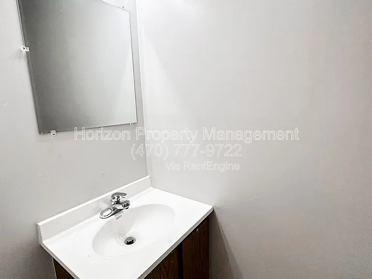 2494 Hidden Cove Ct #A — Photo 7