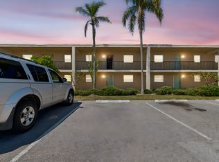 12300 Park Blvd APT 221, Seminole, FL 33772