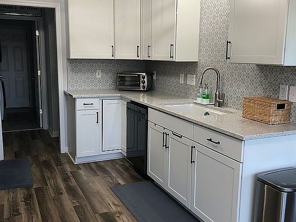 5th image of 3907 Black Gum Pl