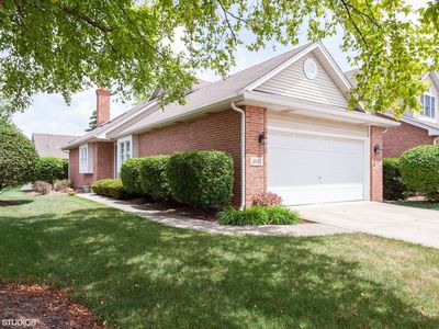 2042 Prairie Ln, Woodridge, IL, 60517