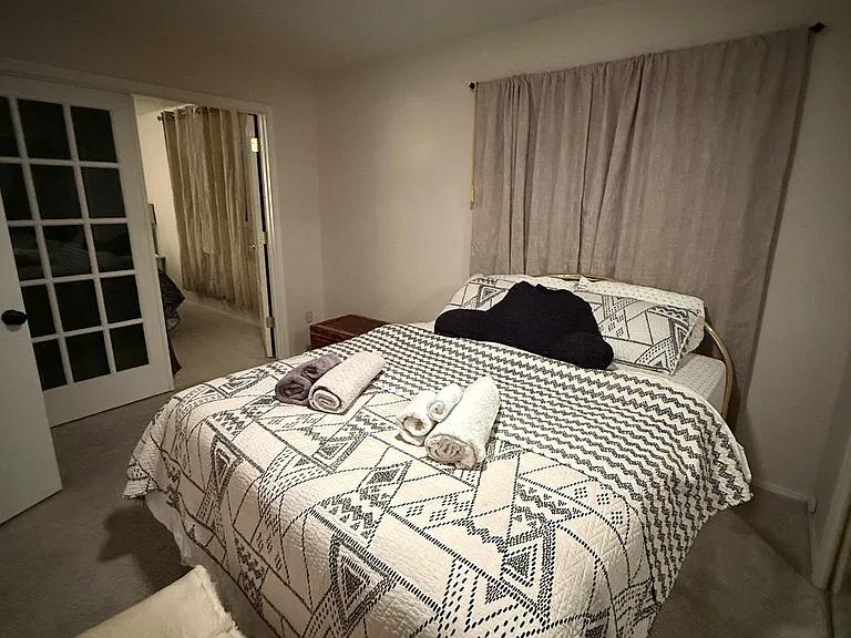 6825 Vivian Dr NE — Photo 46