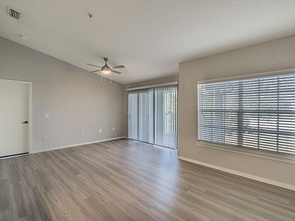 3rd image of 2100 Lake Highland Blvd #3-206