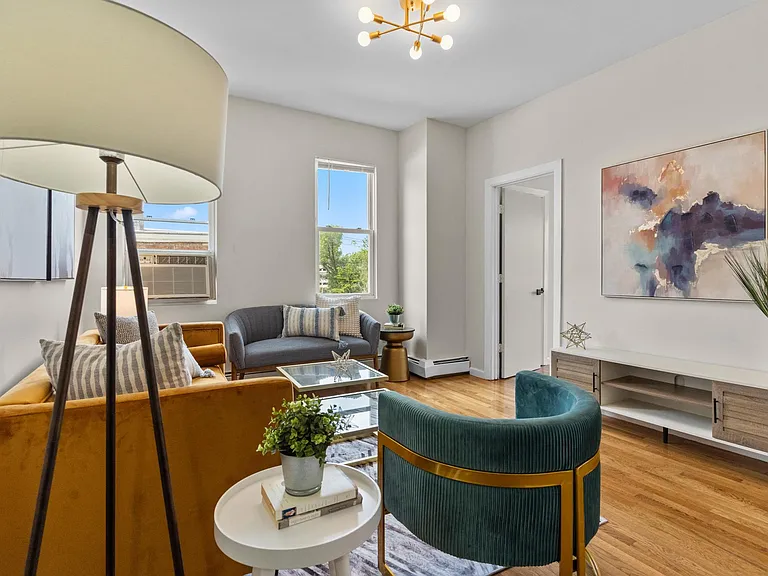 58 Vernon St #3 — Photo 9