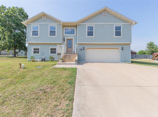 3309 Rhett Ln, Poplar Bluff, MO 63901