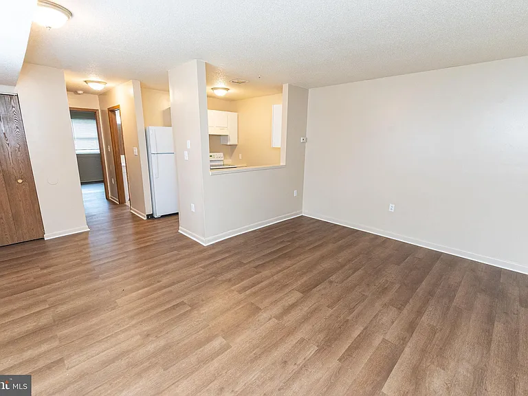510 S Main St #7 — Photo 8