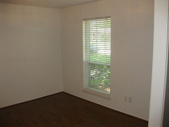 Formal Dining
