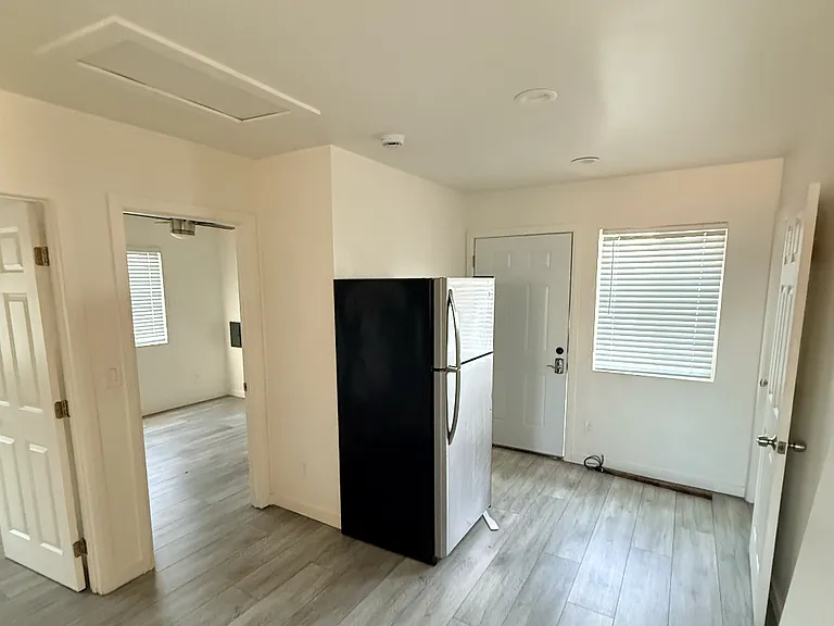 5203 E Falls View Dr — Photo 7