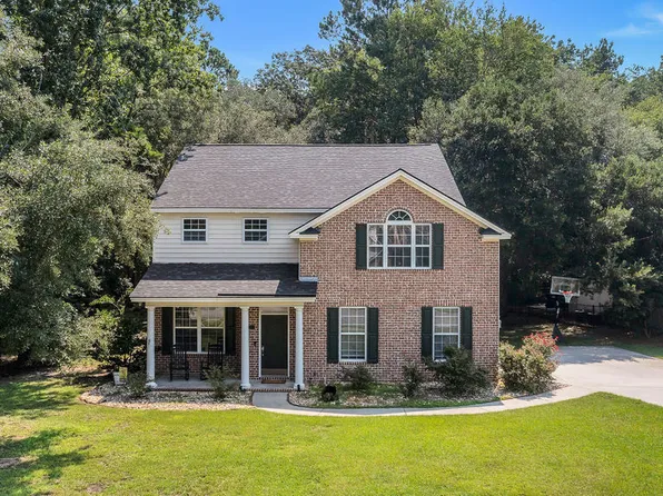 210 Brown Thrush Rd, Savannah, GA 31419