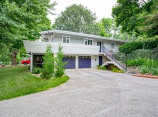 7817 Fontana St, Prairie Village, KS 66208