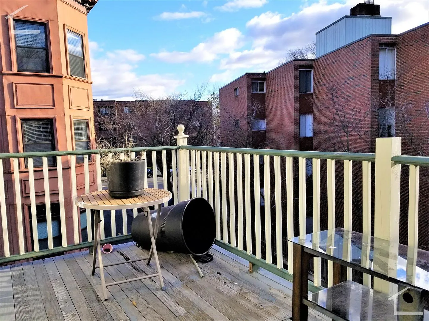 A Must-See Place, The pace has it All High-End Kitchen Appliances, In-Unit Washer and Dryer, Larg... — Photo 4