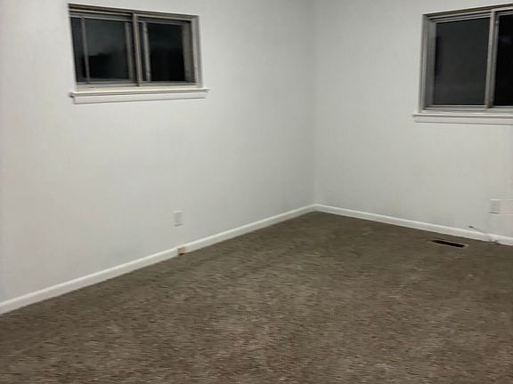 4th image of 3967 Webb Rd