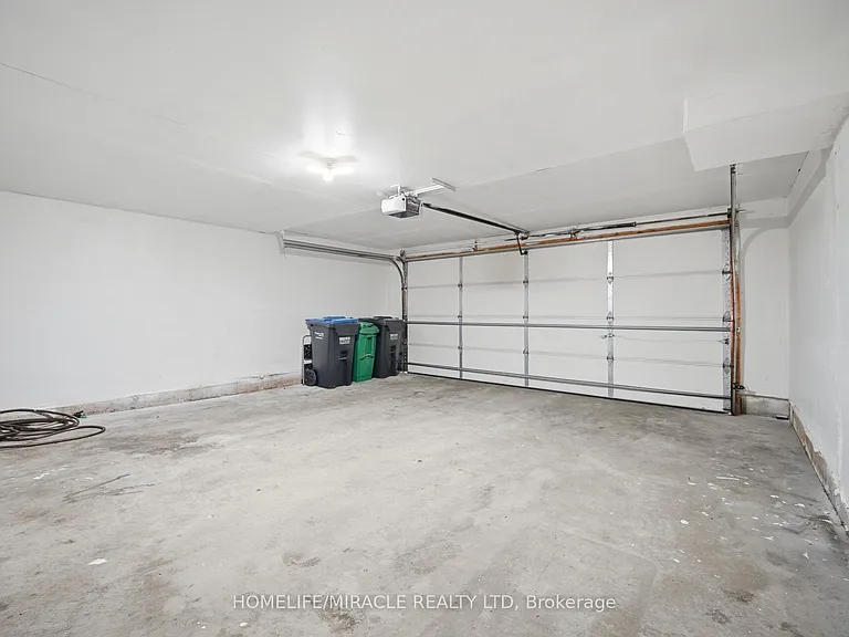 5 Veterans Dr — Photo 27