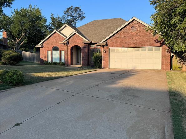 1409 Carrick Ct