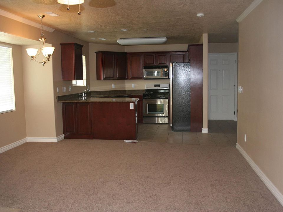1st image of 211 E Spencer Peak Way Unit H11