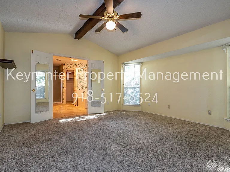 9638 S 90th East Ave — Photo 16