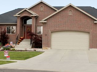 727 N 2325 W, Layton, UT 84041