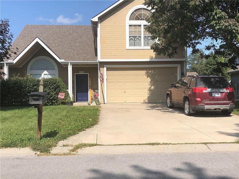 1st image of 509 SE Saratoga Dr