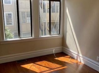 934 Broadway St #A, San Francisco, CA 94133