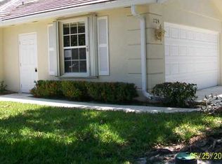 1724 SW Waterfall Blvd, Palm City, FL 34990