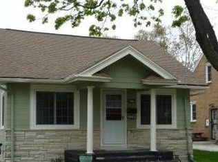 4333 S 4th St, Milwaukee, WI 53207