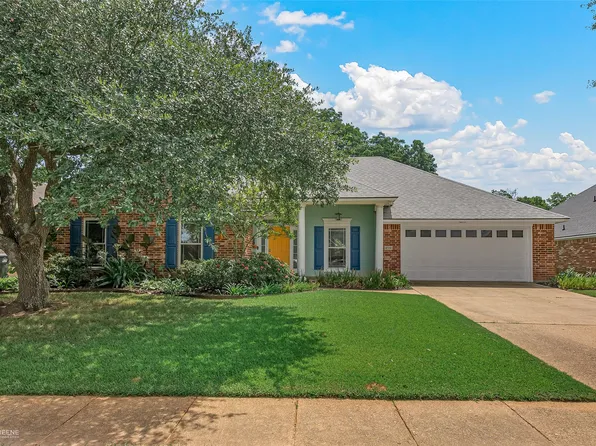 1706 Wales Ln, Bossier City, LA 71111