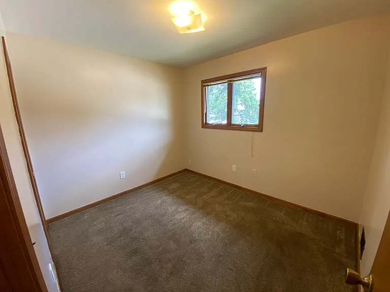 1478 Euclid St — Photo 7