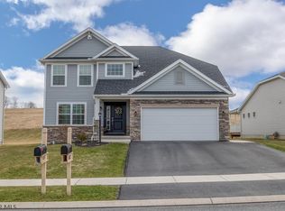 414 Stableview Ct, Duncansville, PA 16635