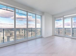 3883 Quartz Rd #5504, Mississauga, ON L5B 0M4