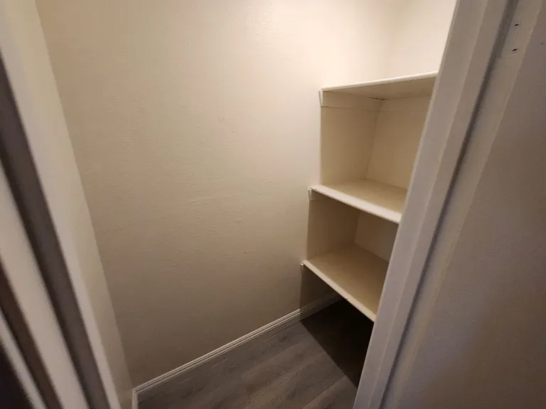 225 E Foster Ave #2 — Photo 8