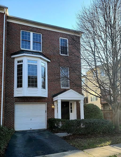 1st image of 4225 Upper Park Dr