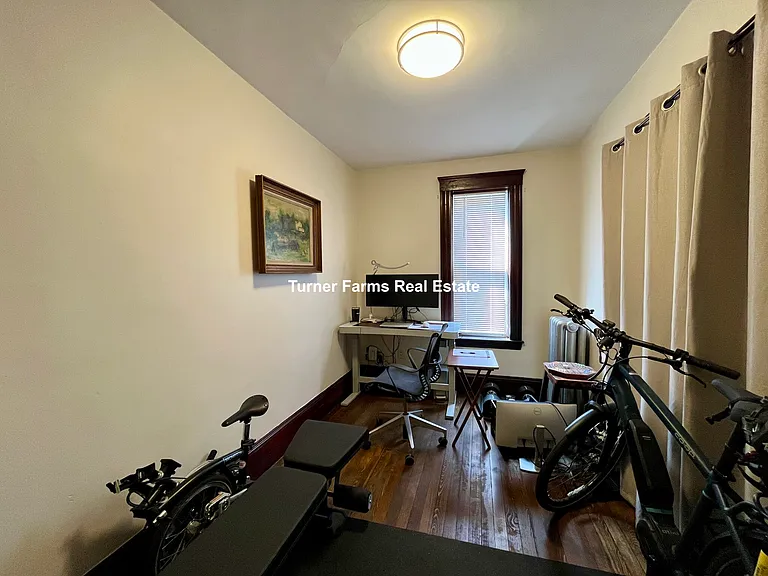 9 Fairfield St — Photo 16