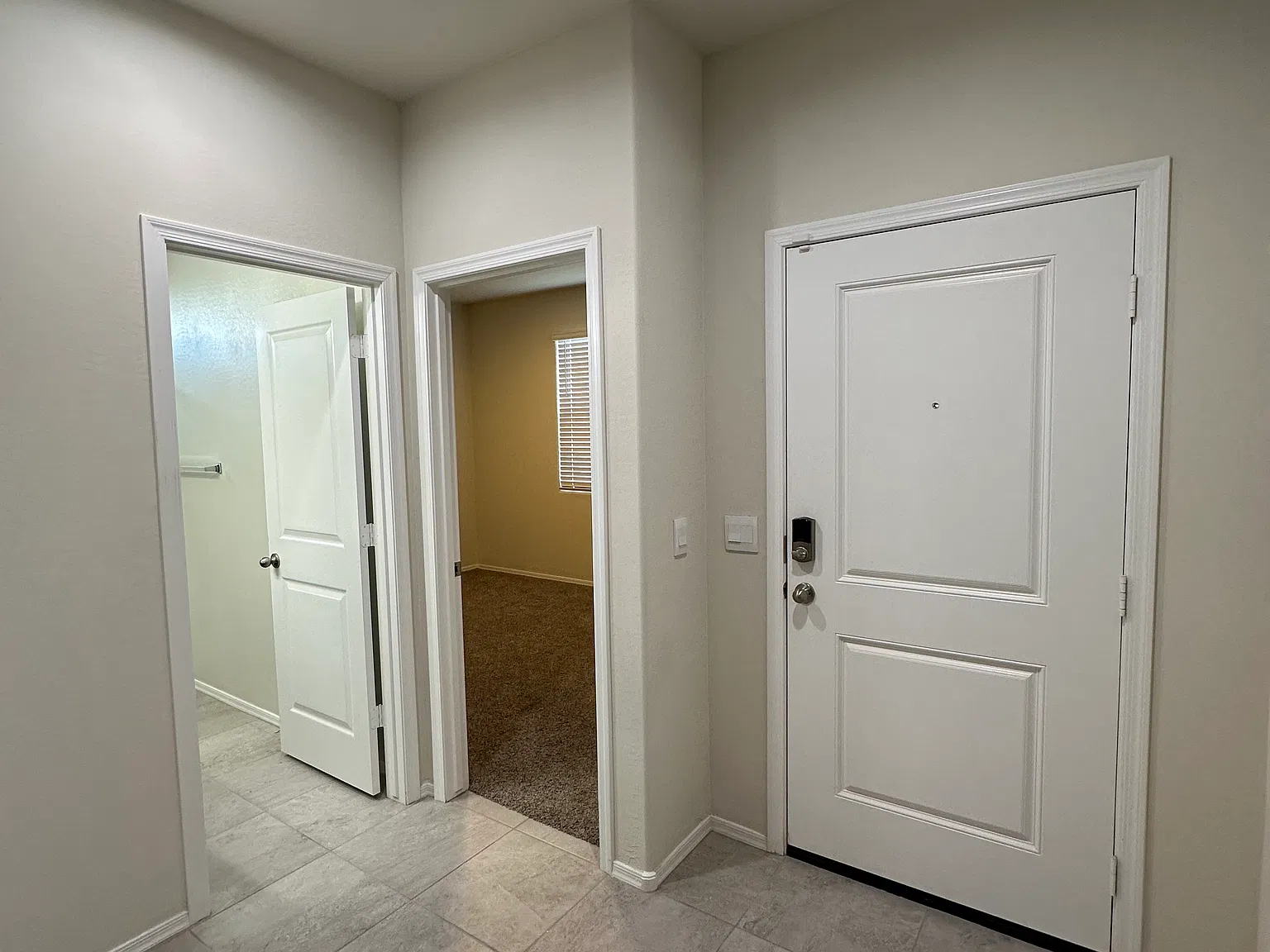 24524 W Raymond St — Photo 4
