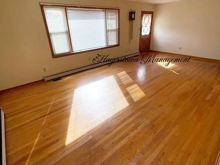 13720 Poplar Grove Rd — Photo 5
