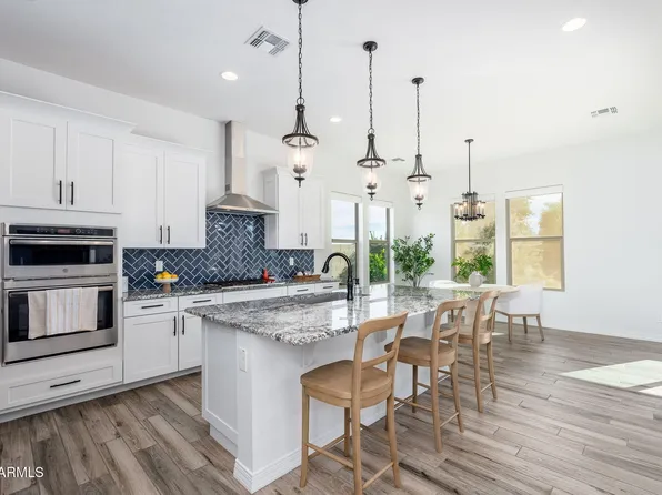 13833 W BLOOMINGTON Street, Litchfield Park, AZ 85340