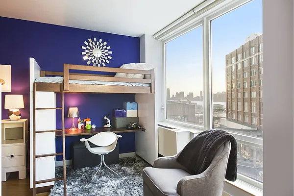 Sold by Stribling | media 5