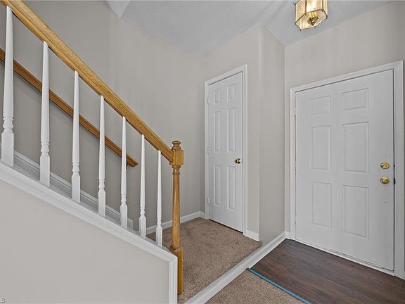 4th image of 3504 Bent Trace Dr