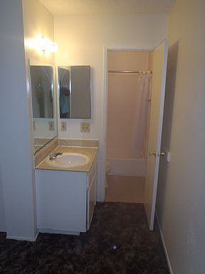 5th image of 4333 Texas St APT 4