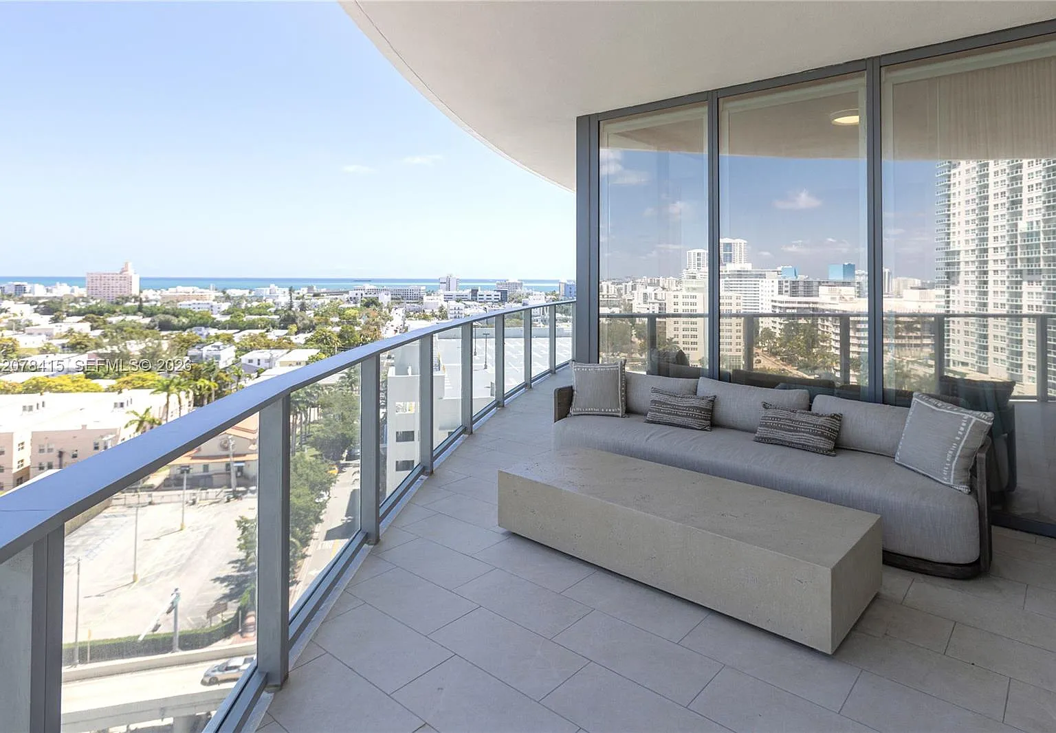 Park Residences Cond — Photo 4