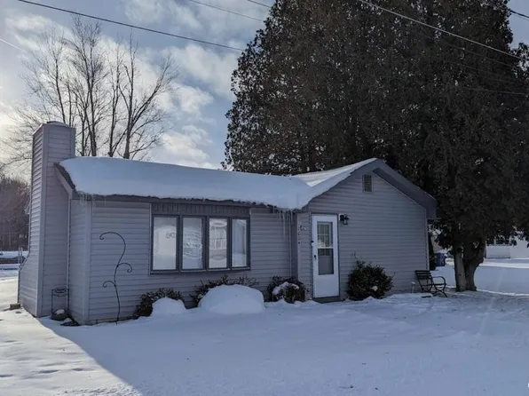 1004 Woodland Dr, Sylvan Beach, NY 13308