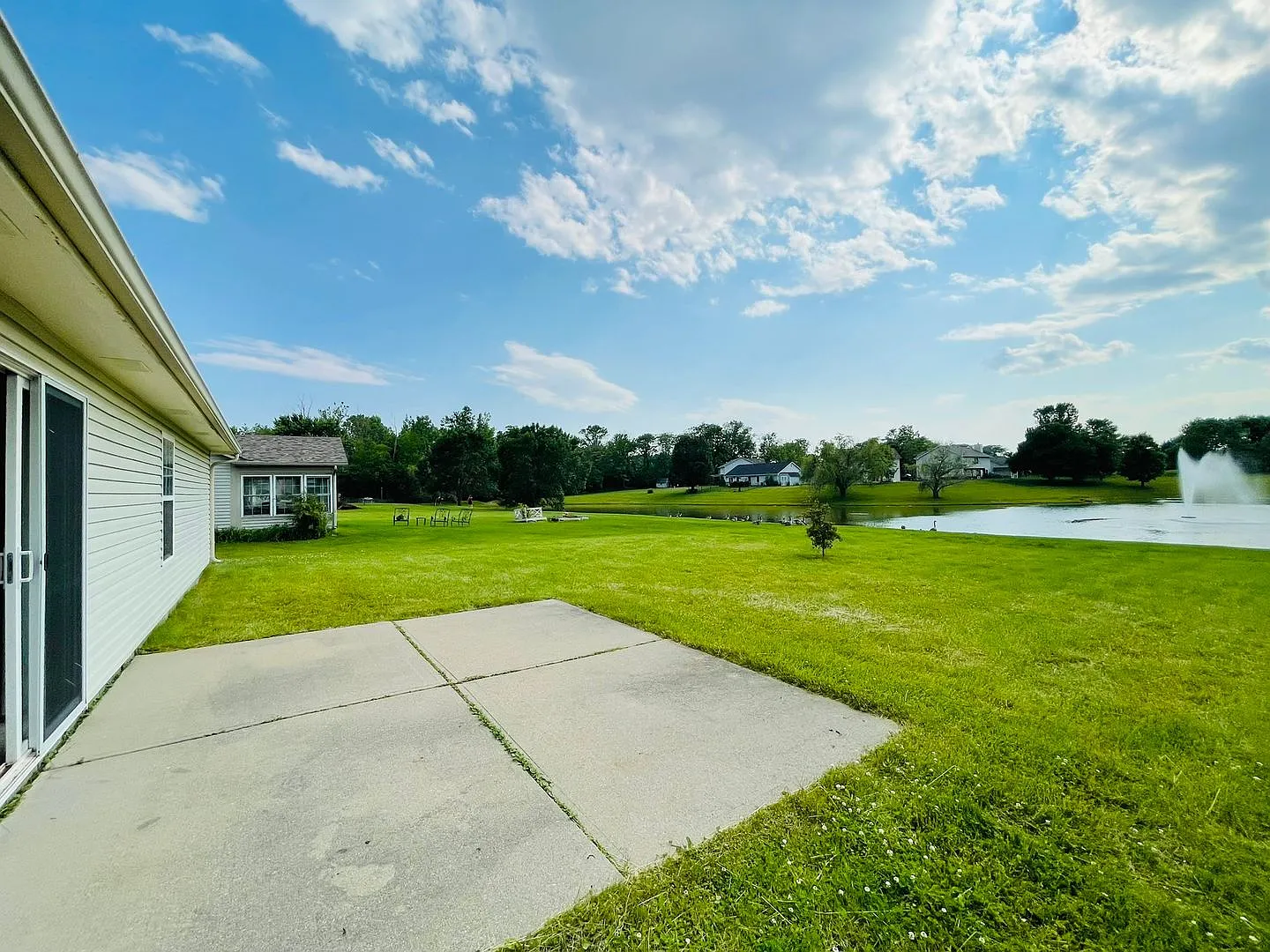 3 Bedroom 2 Bath Waterfront Retreat in Franklin Township!! — Photo 3