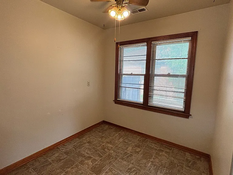 4718 Arbor St — Photo 6