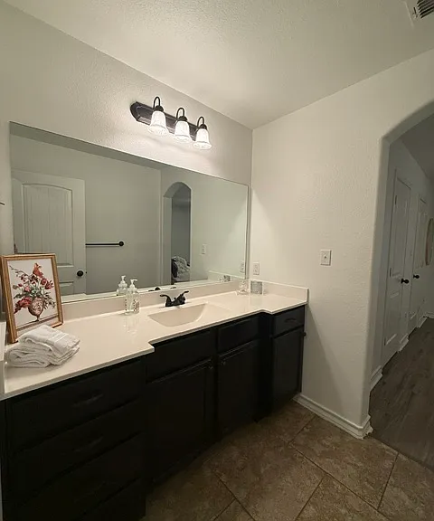 10507 Quinton Ave — Photo 17