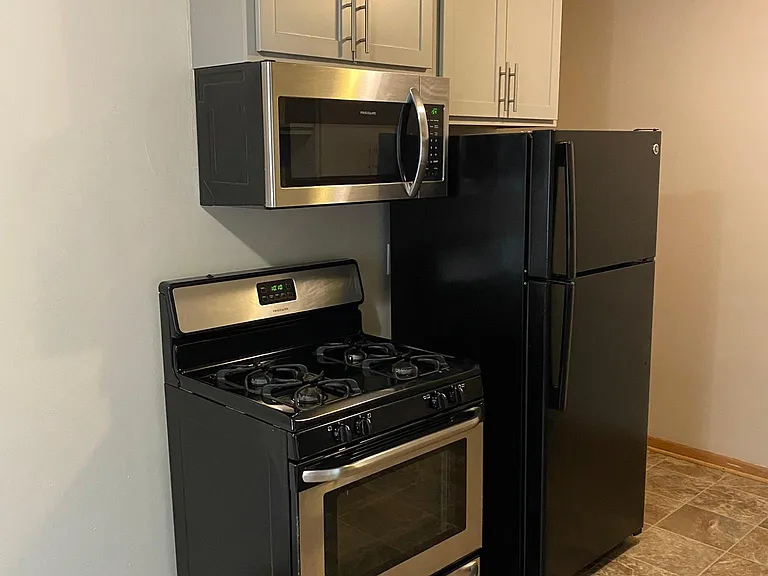 3040 Emerson Ave S #4 — Photo 3
