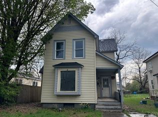 121 Lyon St, Fulton, NY 13069