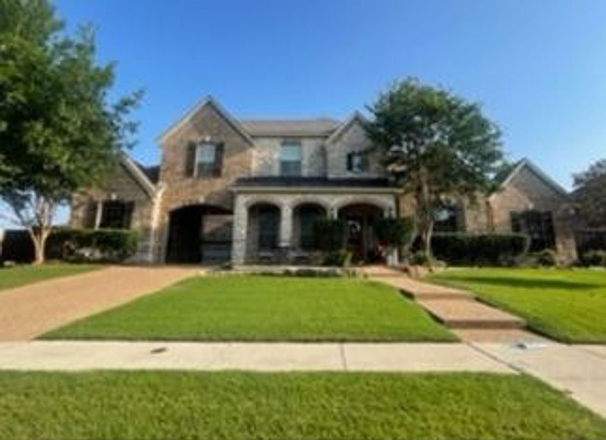 1st image of 1600 Stillhouse Hollow Dr