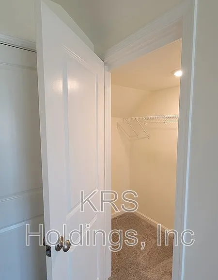 838 Parc Townes Dr — Photo 8