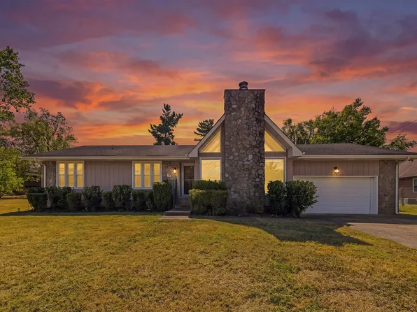 2909 Starboard Dr, Nashville, TN 37217